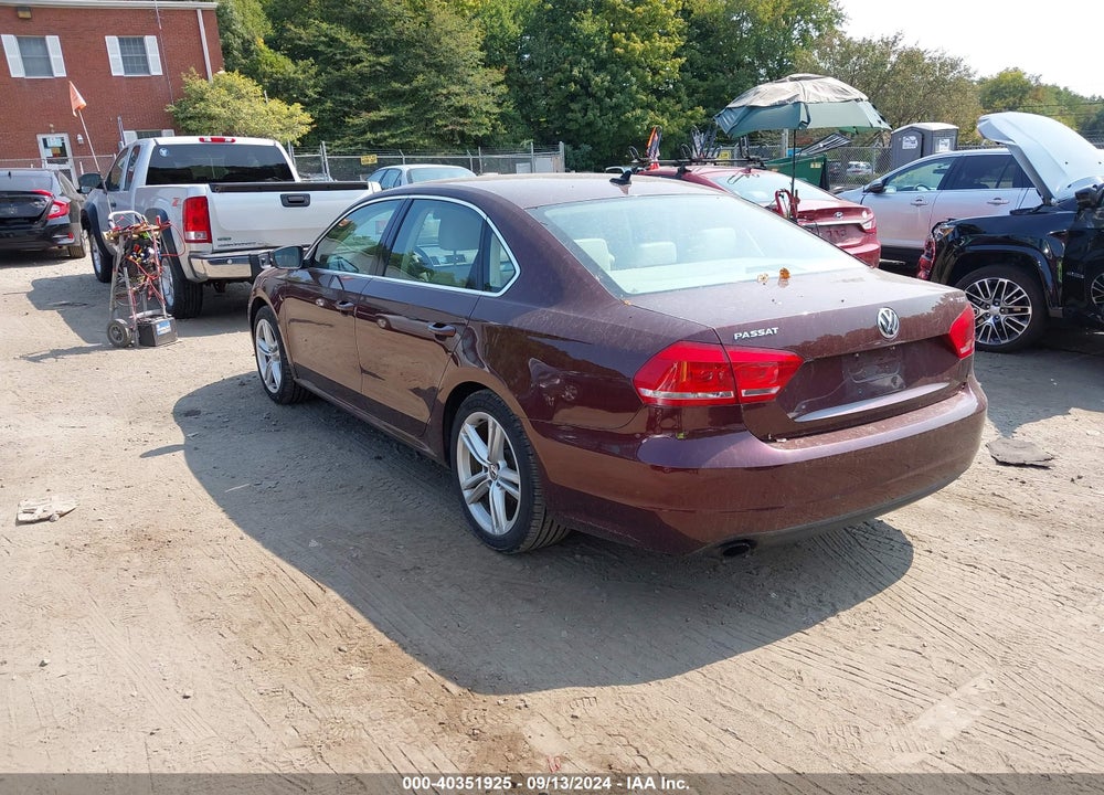 2014 VOLKSWAGEN PASSAT 1.8T SE VIN: 1VWBT7A39EC035740