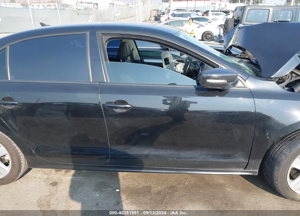2012 VOLKSWAGEN JETTA 2.0L TDI VIN: 3VWLL7AJ5CM415334
