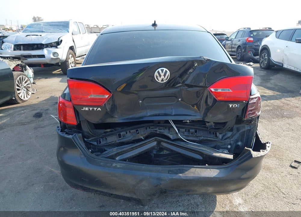 2012 VOLKSWAGEN JETTA 2.0L TDI VIN: 3VWLL7AJ5CM415334