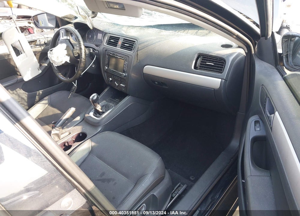 2012 VOLKSWAGEN JETTA 2.0L TDI VIN: 3VWLL7AJ5CM415334