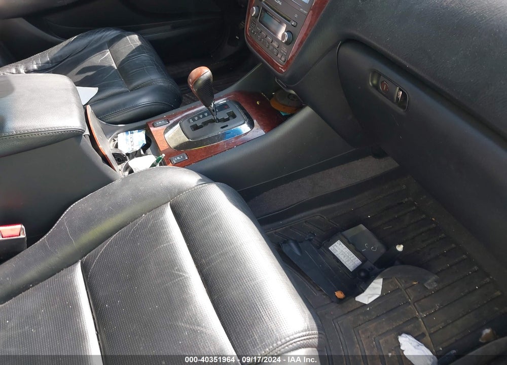 2005 ACURA MDX VIN: 2HNYD18835H553679