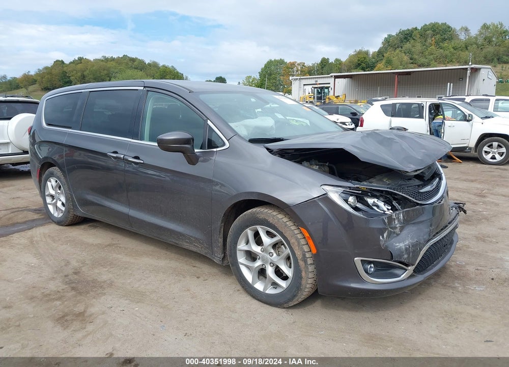 2019 CHRYSLER PACIFICA TOURING PLUS VIN: 2C4RC1FG8KR666556
