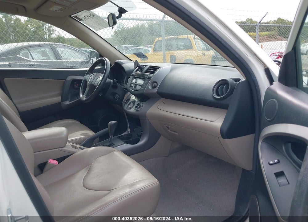 2008 TOYOTA RAV4 LIMITED V6 VIN: JTMZK31VX85020252