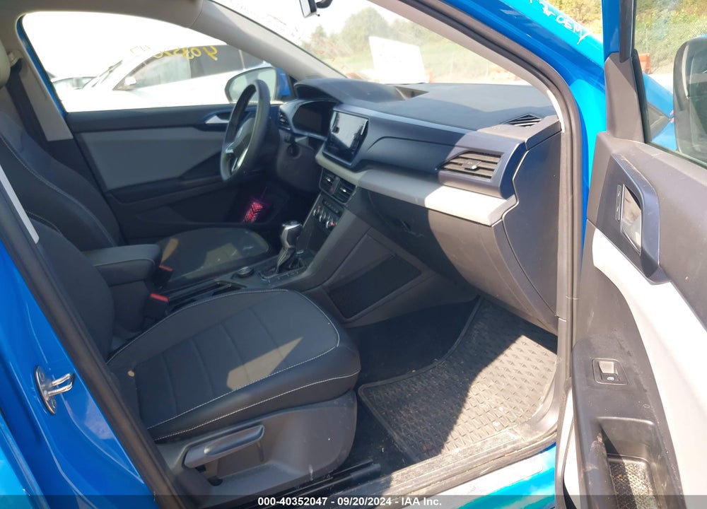 2022 VOLKSWAGEN TAOS 1.5T SE VIN: 3VVLX7B28NM080668
