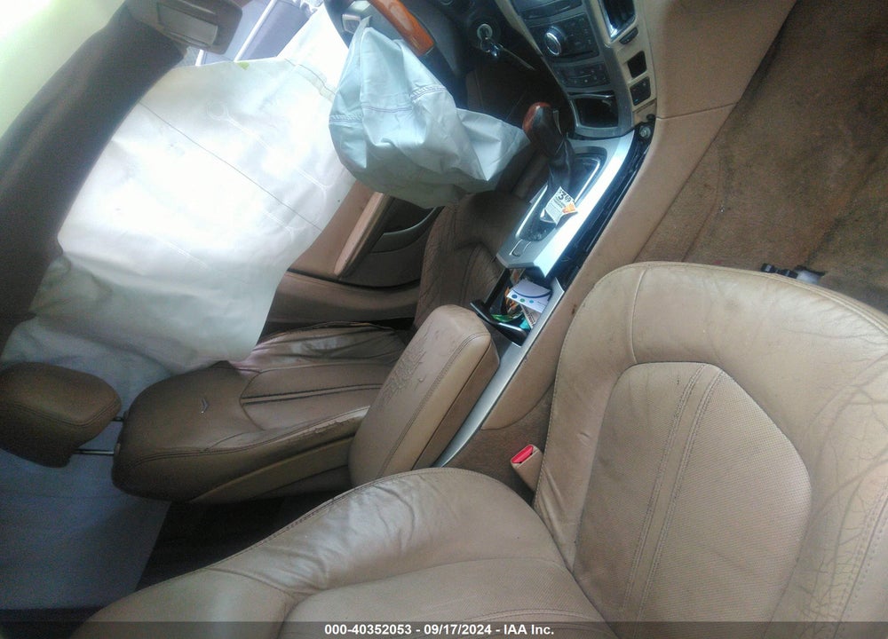2011 CADILLAC CTS LUXURY VIN: 1G6DE5EY1B0119745