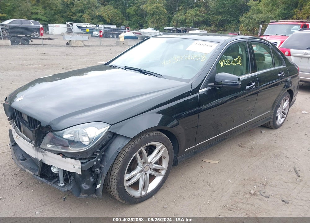 2014 MERCEDES-BENZ C 300 LUXURY 4MATIC/SPORT 4MATIC VIN: WDDGF8AB7EA931162