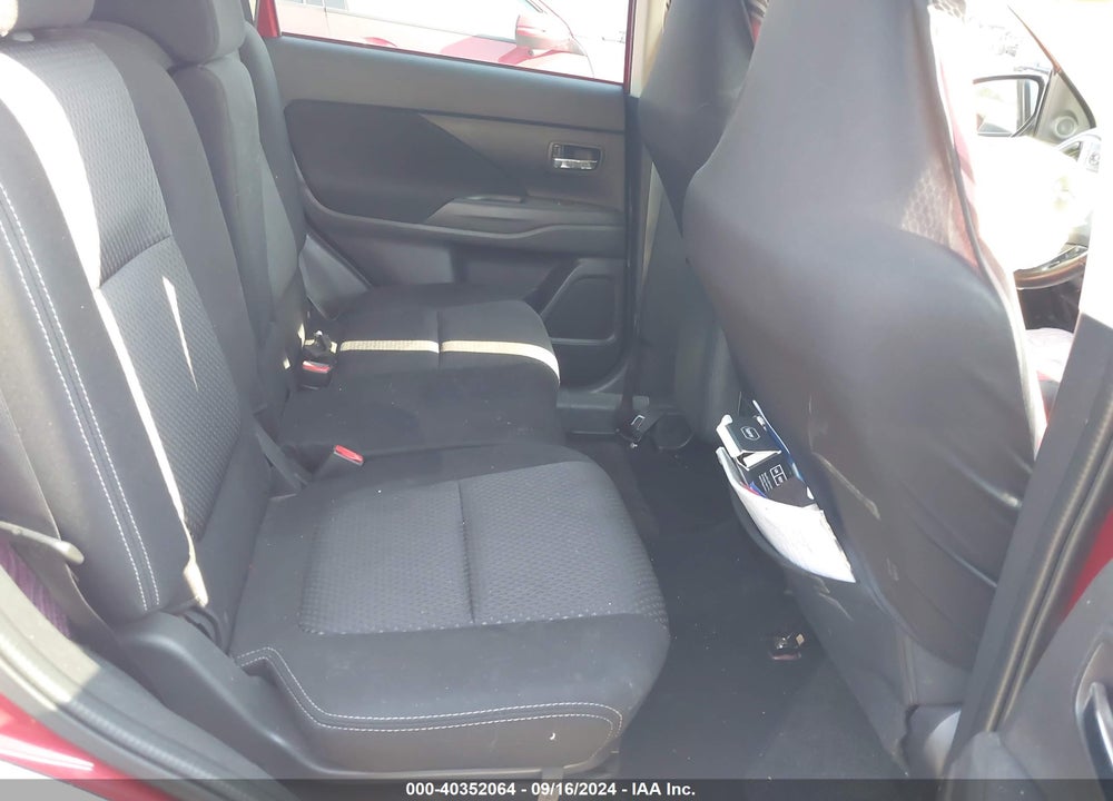 2018 MITSUBISHI OUTLANDER SE VIN: JA4AZ3A35JZ037749