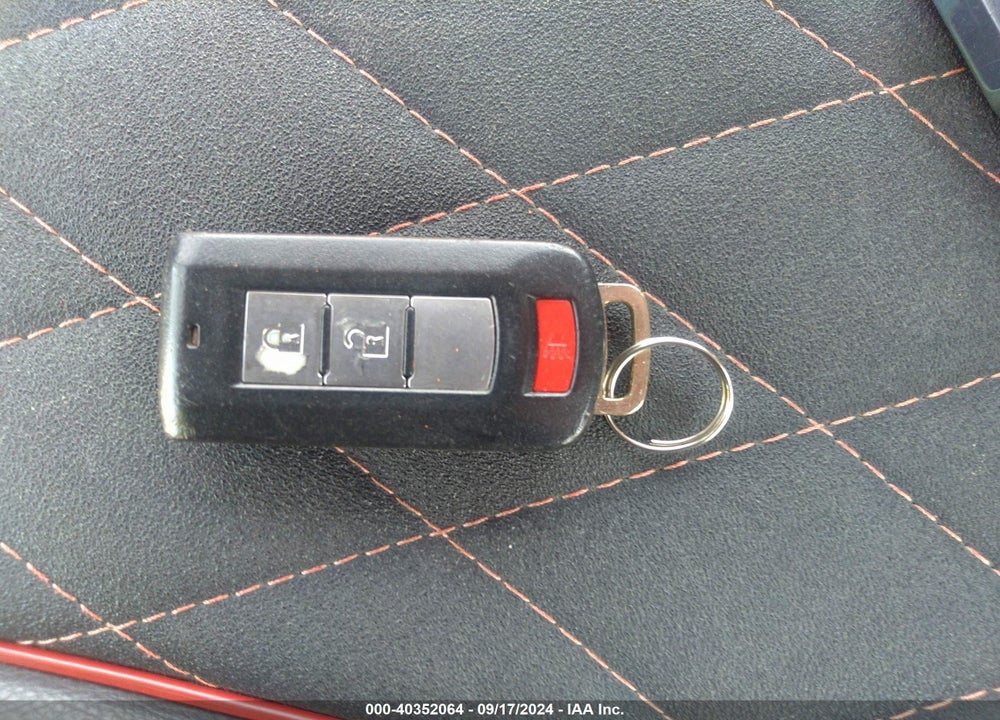 2018 MITSUBISHI OUTLANDER SE VIN: JA4AZ3A35JZ037749