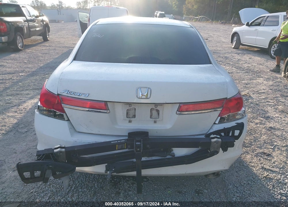 2012 HONDA ACCORD 2.4 LX VIN: 1HGCP2F37CA157935