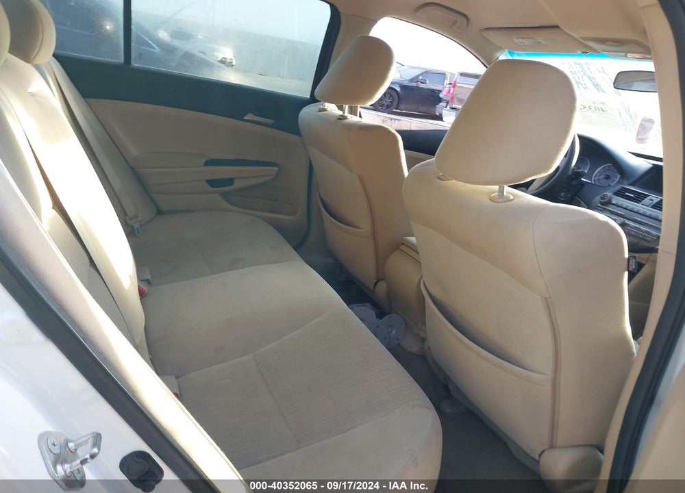 2012 HONDA ACCORD 2.4 LX VIN: 1HGCP2F37CA157935