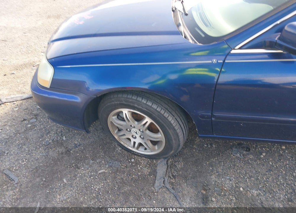 2003 ACURA TL 3.2 VIN: 19UUA56683A012811
