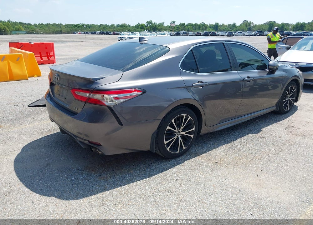 2019 TOYOTA CAMRY SE VIN: 4T1B11HK7KU188685