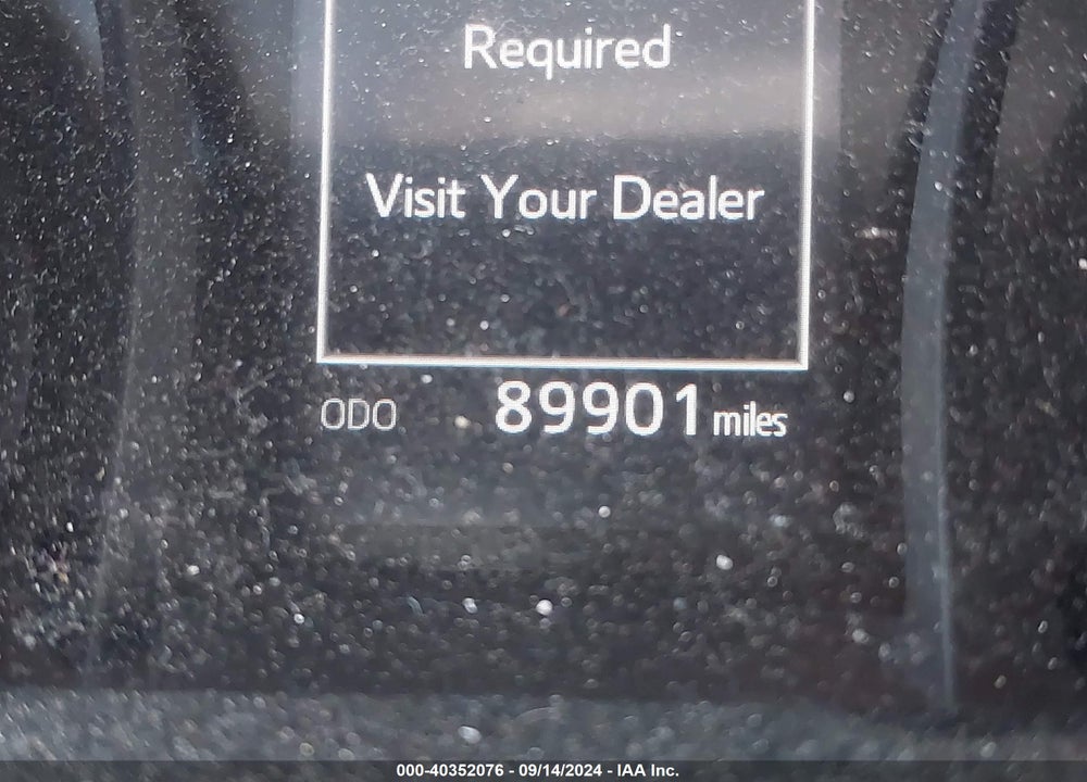 2019 TOYOTA CAMRY SE VIN: 4T1B11HK7KU188685