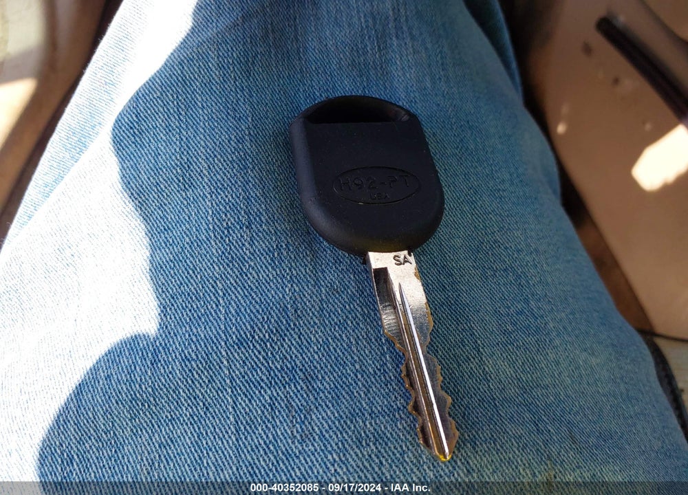 2008 FORD FUSION S VIN: 3FAHP06Z98R194629