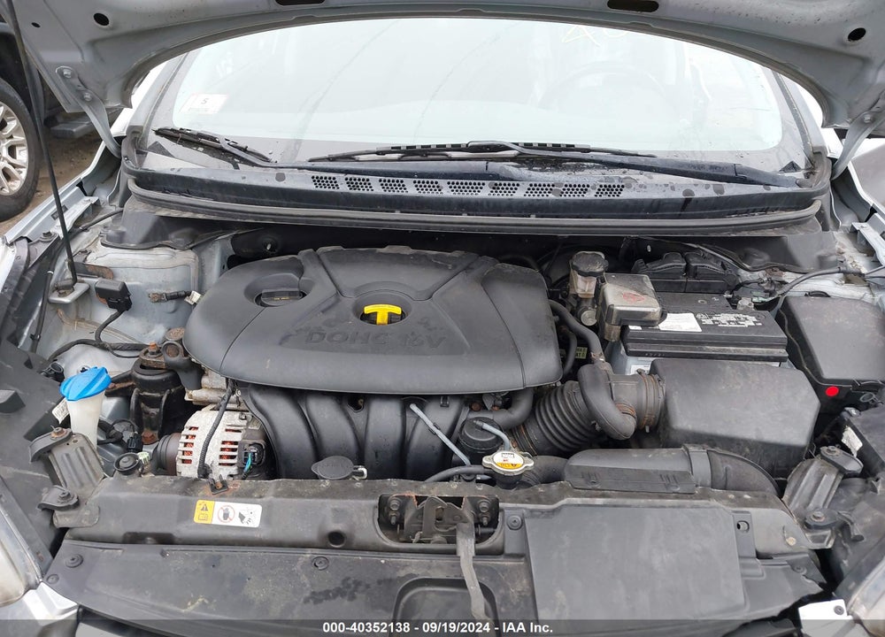 2015 HYUNDAI ELANTRA SE VIN: 5NPDH4AE5FH569837