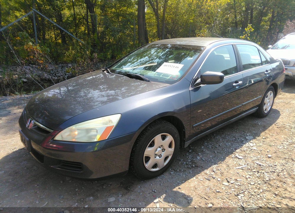 2007 HONDA ACCORD 2.4 LX VIN: 1HGCM56417A222075