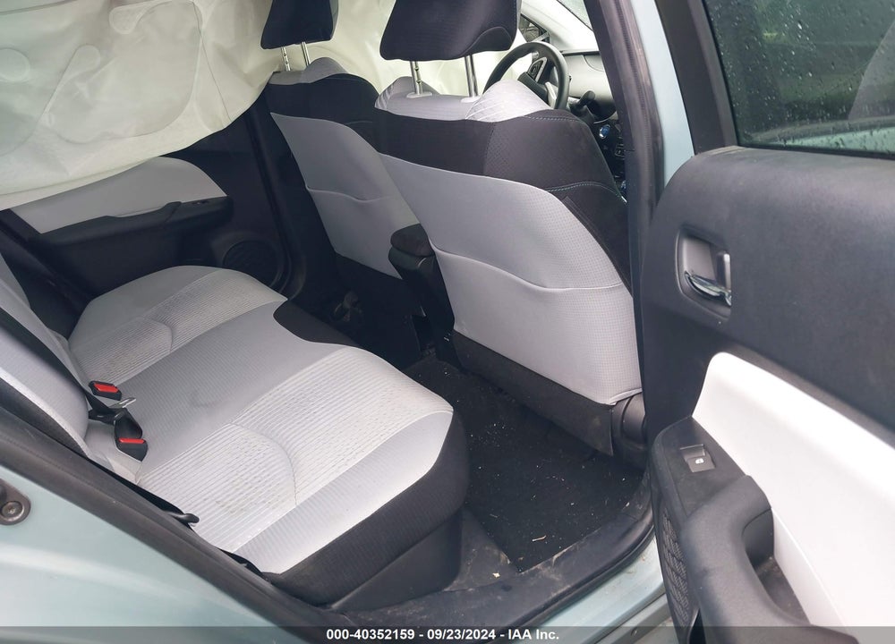 2018 TOYOTA PRIUS TWO ECO VIN: JTDKARFU3J3067082