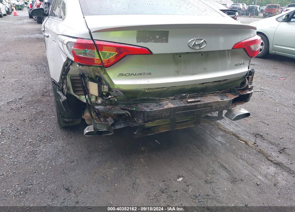 2015 HYUNDAI SONATA SPORT VIN: 5NPE34AF3FH142023