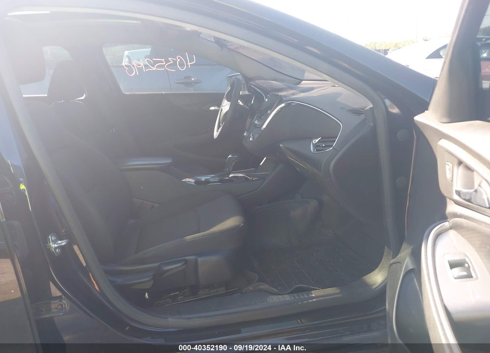 2020 CHEVROLET MALIBU FWD LT VIN: 1G1ZD5STXLF042198