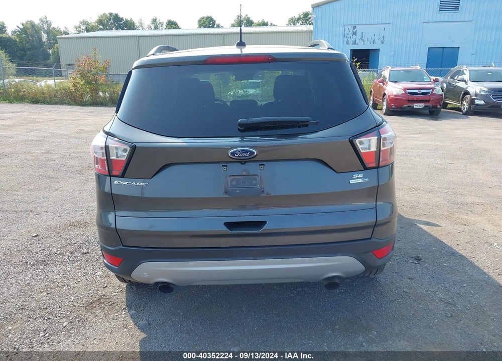 2018 FORD ESCAPE SE VIN: 1FMCU9GD8JUA74111