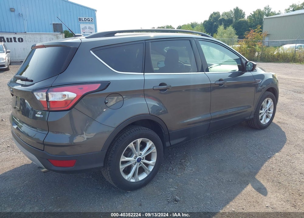 2018 FORD ESCAPE SE VIN: 1FMCU9GD8JUA74111