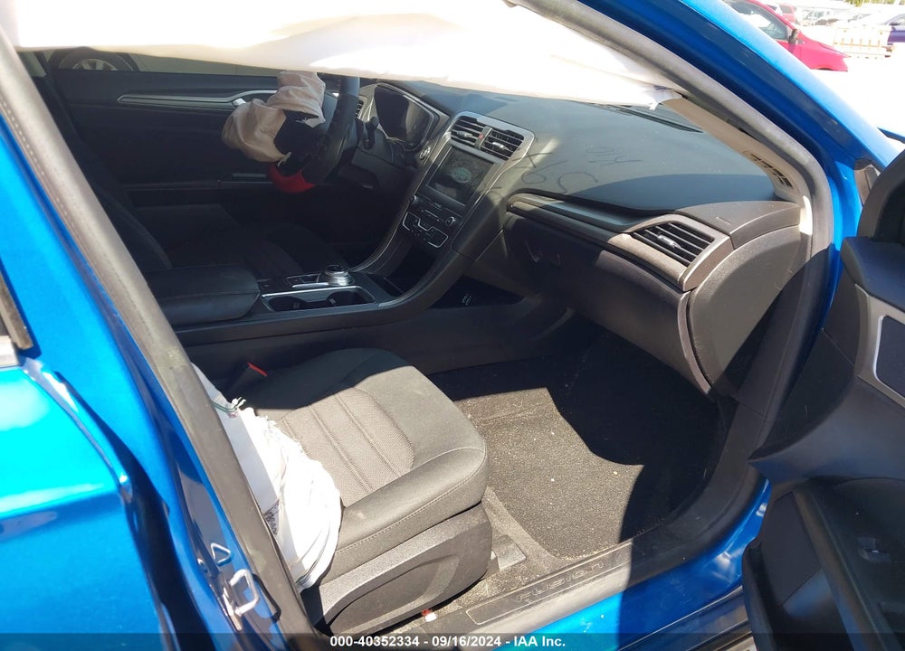 2020 FORD FUSION SE VIN: 3FA6P0HD8LR168069