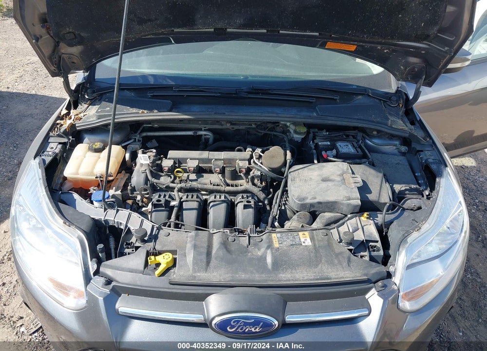 2014 FORD FOCUS SE VIN: 1FADP3F27EL431776