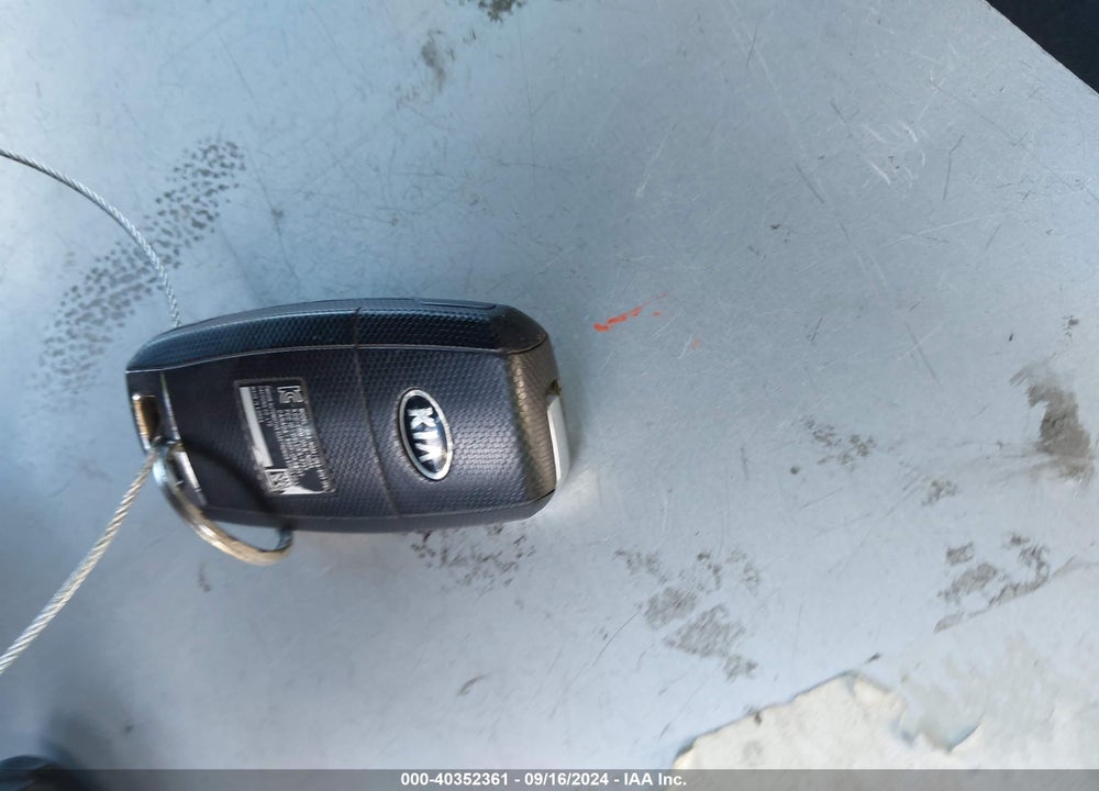 2014 KIA SOUL VIN: KNDJN2A22E7704846