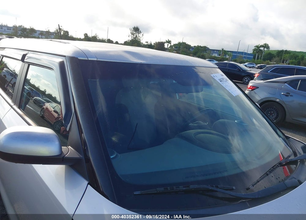 2014 KIA SOUL VIN: KNDJN2A22E7704846