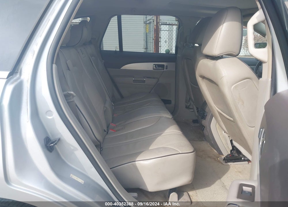 2011 LINCOLN MKX VIN: 2LMDJ8JK3BBJ06814