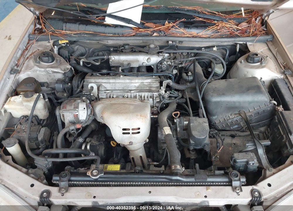 1999 TOYOTA CAMRY LE VIN: 4T1BG22K7XU892373