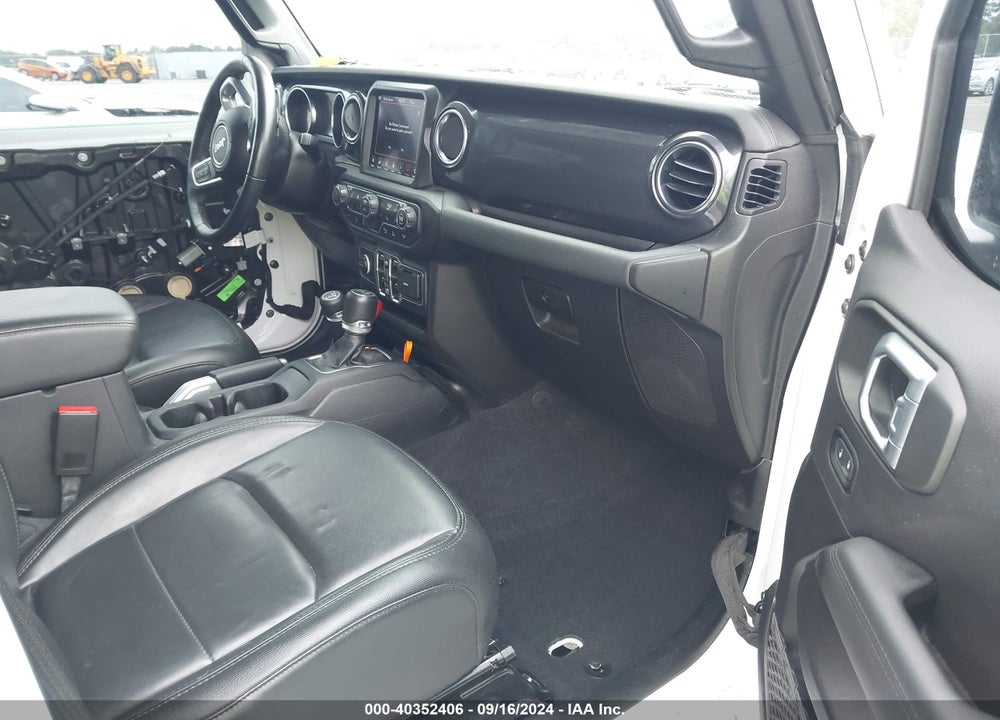 2021 JEEP WRANGLER UNLIMITED SAHARA ALTITUDE 4X4 VIN: 1C4HJXEN6MW668546