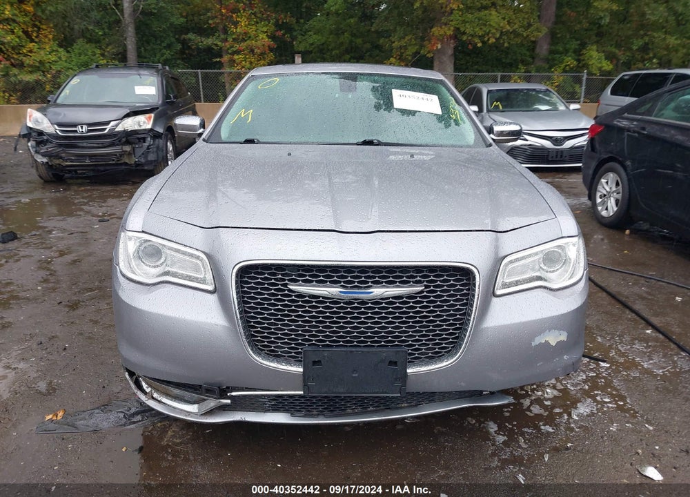 2018 CHRYSLER 300 LIMITED AWD VIN: 2C3CCAKG5JH175074