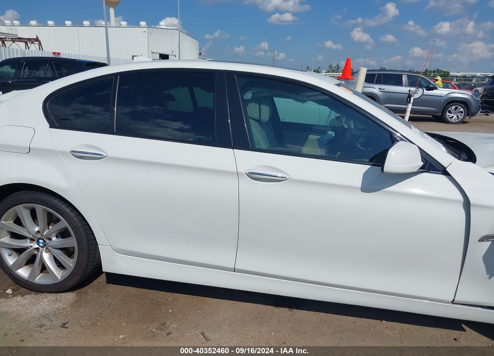 2012 BMW 535I VIN: WBAFR7C52CC812528