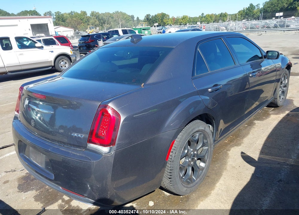 2018 CHRYSLER 300 TOURING AWD VIN: 2C3CCARG6JH321262