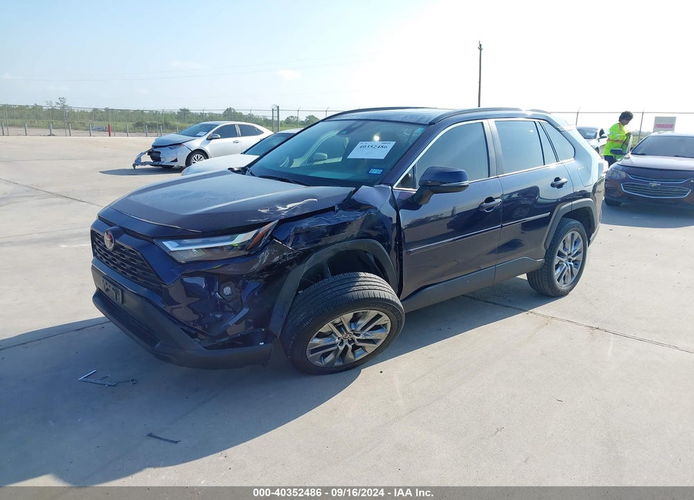 2022 TOYOTA RAV4 XLE PREMIUM VIN: 2T3C1RFV0NW210876