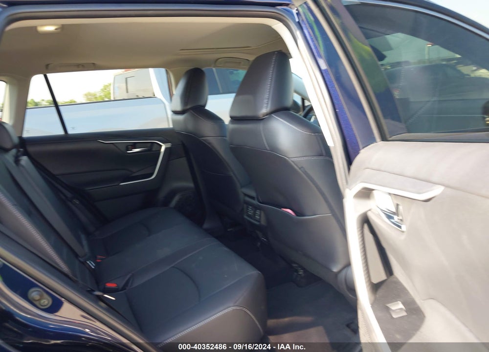 2022 TOYOTA RAV4 XLE PREMIUM VIN: 2T3C1RFV0NW210876