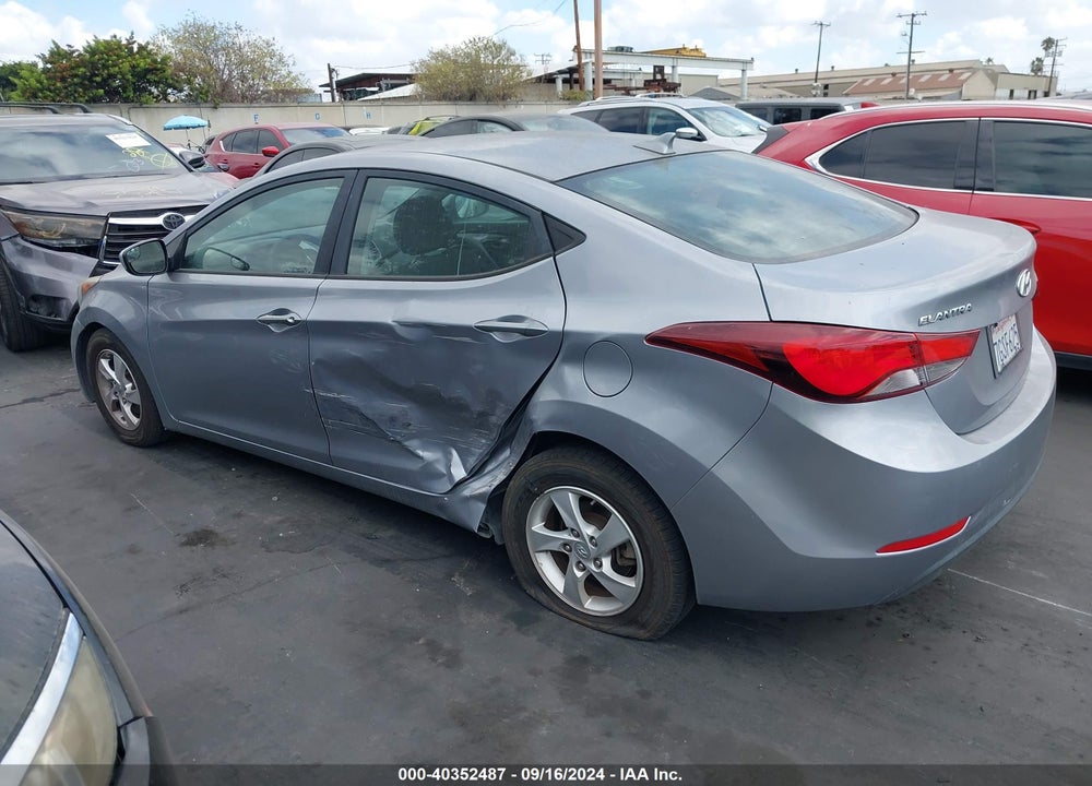 2015 HYUNDAI ELANTRA SE VIN: 5NPDH4AE2FH626821