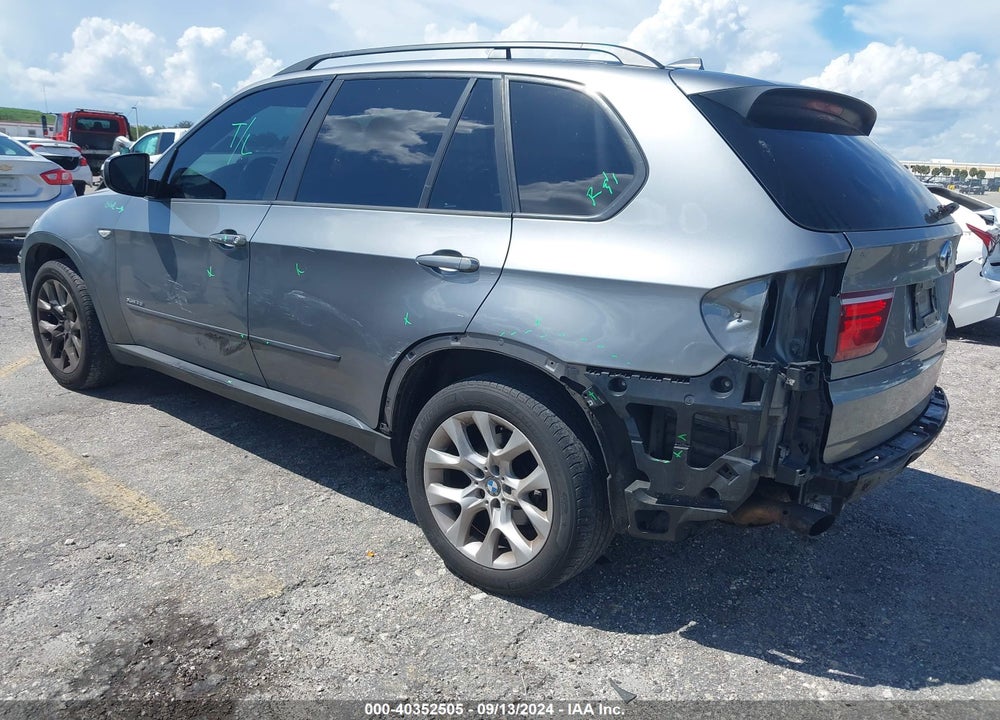 2012 BMW X5 XDRIVE35I/XDRIVE35I PREMIUM/XDRIVE35I SPORT ACTIVITY VIN: 5UXZV4C56CL750348