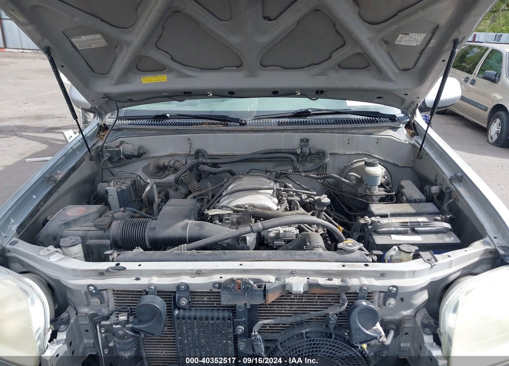 2002 TOYOTA SEQUOIA LIMITED V8 VIN: 5TDBT48A42S113745