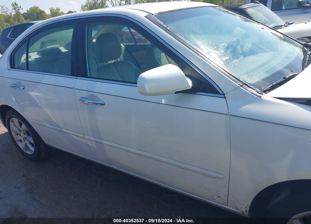 2008 KIA OPTIMA EX VIN: KNAGE123985170494