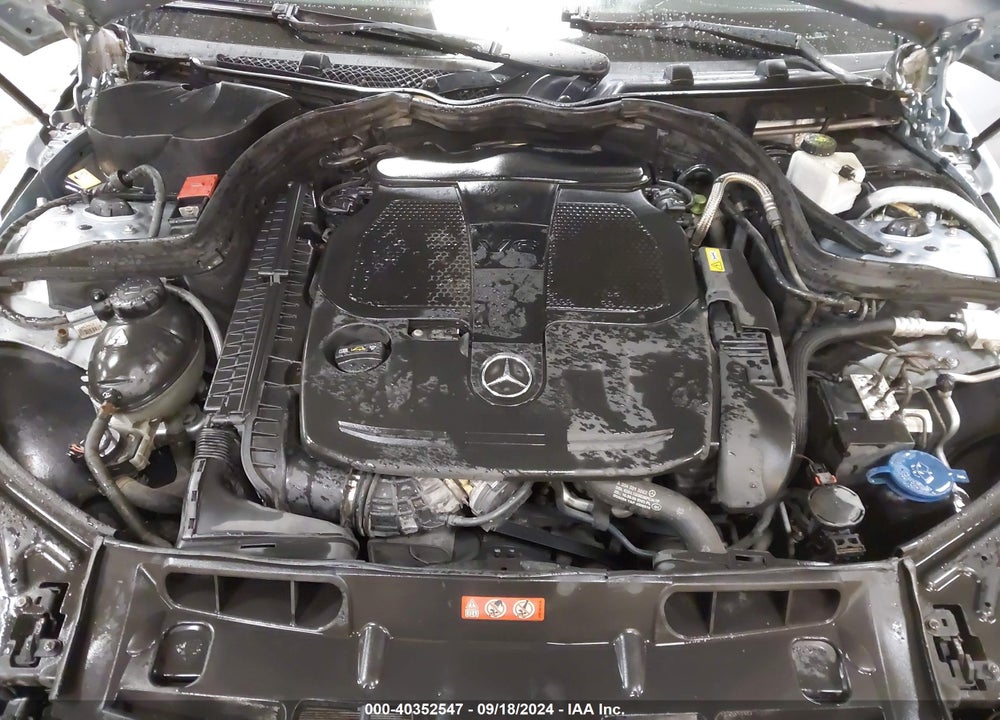 2013 MERCEDES-BENZ C 300 LUXURY 4MATIC/SPORT 4MATIC VIN: WDDGF8AB1DG025956