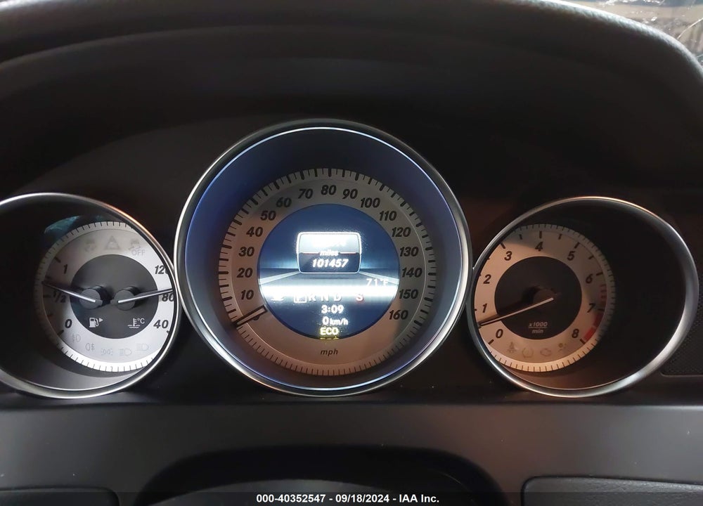 2013 MERCEDES-BENZ C 300 LUXURY 4MATIC/SPORT 4MATIC VIN: WDDGF8AB1DG025956