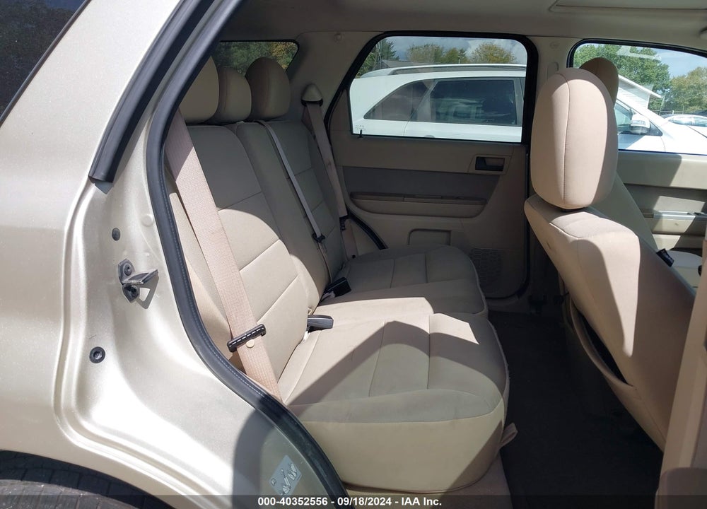 2010 FORD ESCAPE XLT VIN: 1FMCU9D75AKD25452