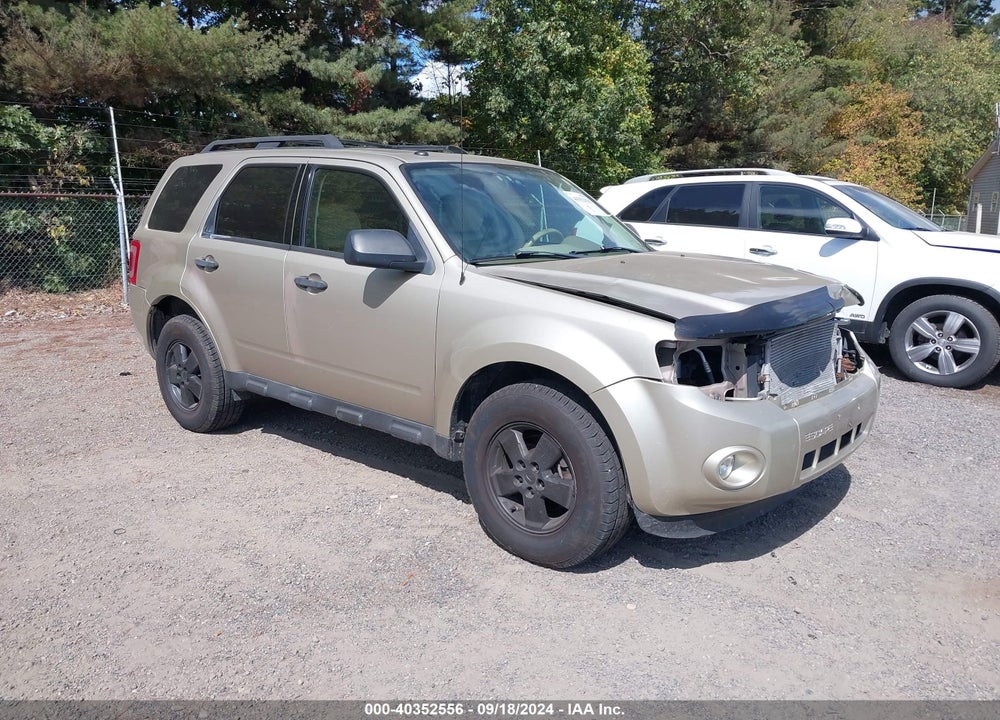 2010 FORD ESCAPE XLT VIN: 1FMCU9D75AKD25452