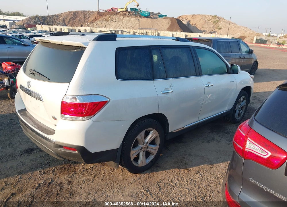 2013 TOYOTA HIGHLANDER LIMITED V6 VIN: 5TDDK3EH3DS212096