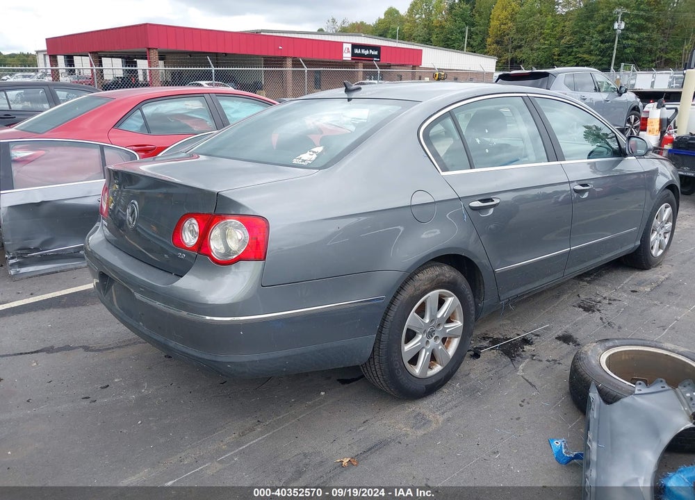 2007 VOLKSWAGEN PASSAT 2.0T VIN: WVWAK73C77P099172