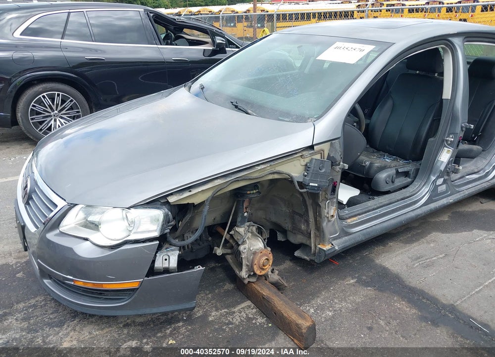 2007 VOLKSWAGEN PASSAT 2.0T VIN: WVWAK73C77P099172
