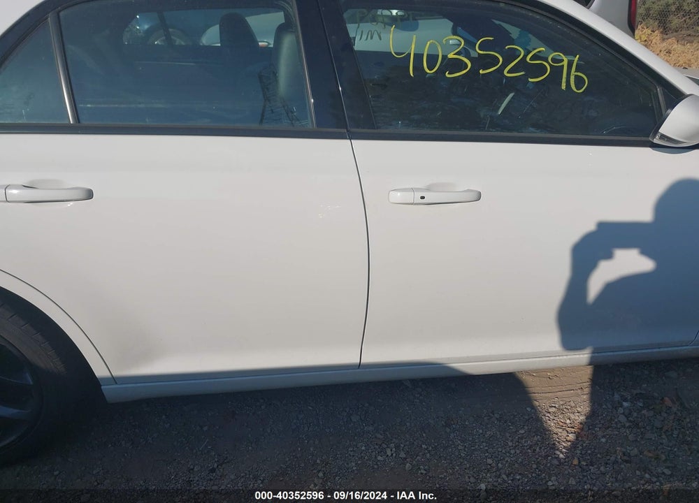 2021 CHRYSLER 300 300S VIN: 2C3CCABG7MH528919