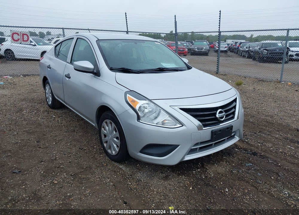 2018 NISSAN VERSA 1.6 S+ VIN: 3N1CN7AP3JL826089